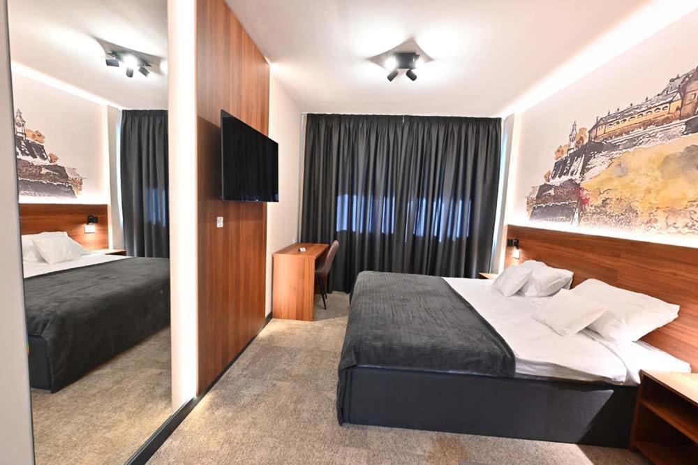 Tvrdjava Rooms - Novi Sad Exterior photo